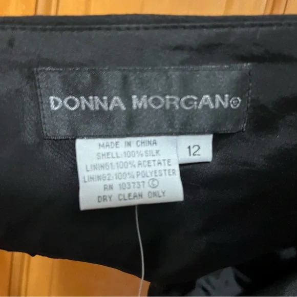 Donna Morgan Black Silk Dress Size 12 NWT - Picture 2 of 9